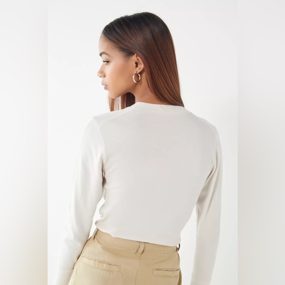 UO Shrunken Surplus Henley Top in Ivory - Picture 4 of 9